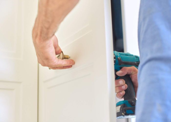 Qué tener en cuenta antes de cambiar las puertas de casa